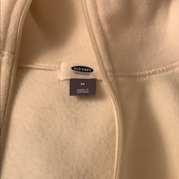 Fleece - Picture 3 of 3